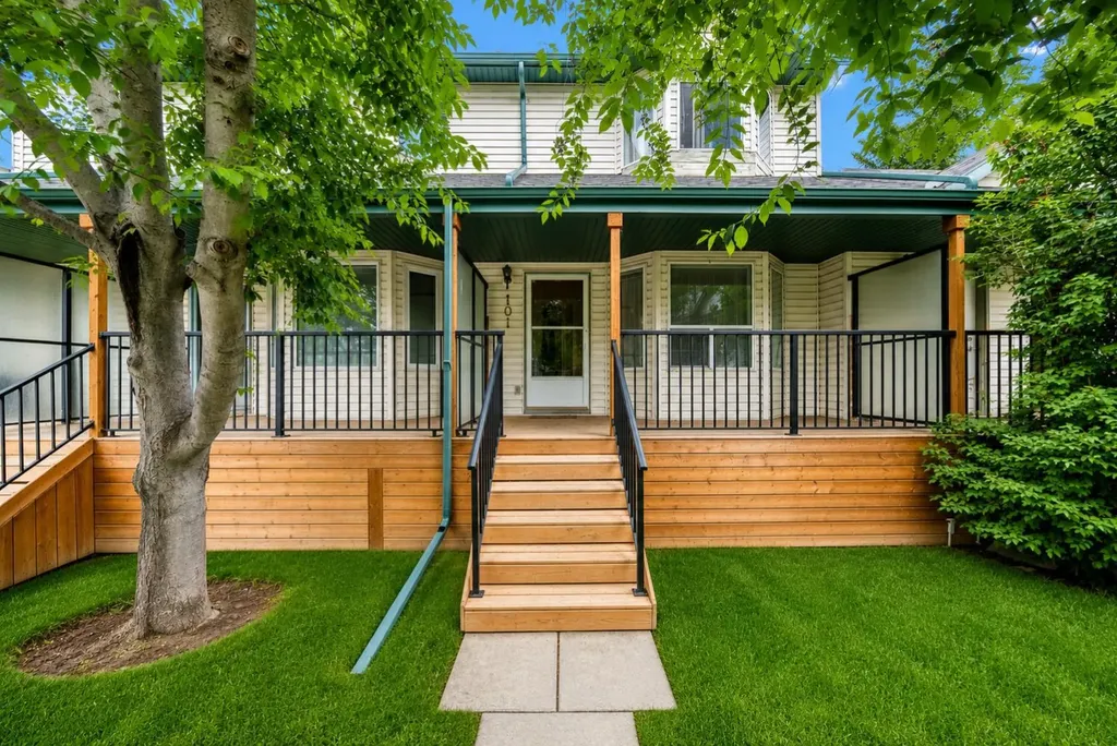 101 Hidden Valley Villas NW Calgary AB T3A 5W7