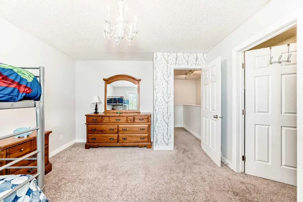101 Hidden Valley Villas NW Calgary AB T3A 5W7