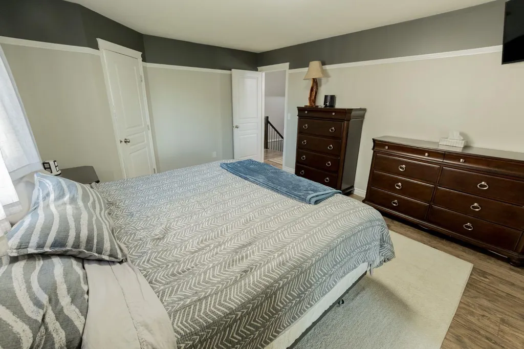 12614 106 Street Grande Prairie AB T8V 2M3