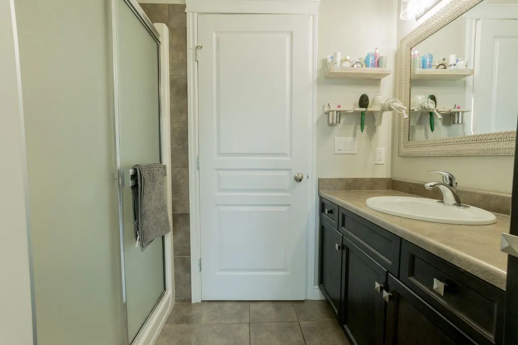 12614 106 Street Grande Prairie AB T8V 2M3