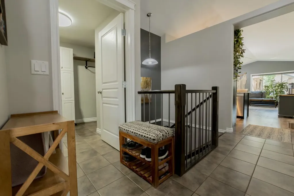 12614 106 Street Grande Prairie AB T8V 2M3