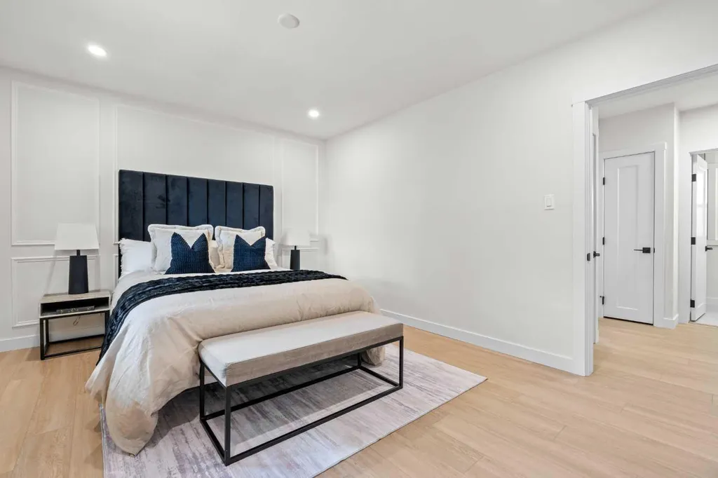 3020 15 Avenue SW Calgary AB T3C 0Y6