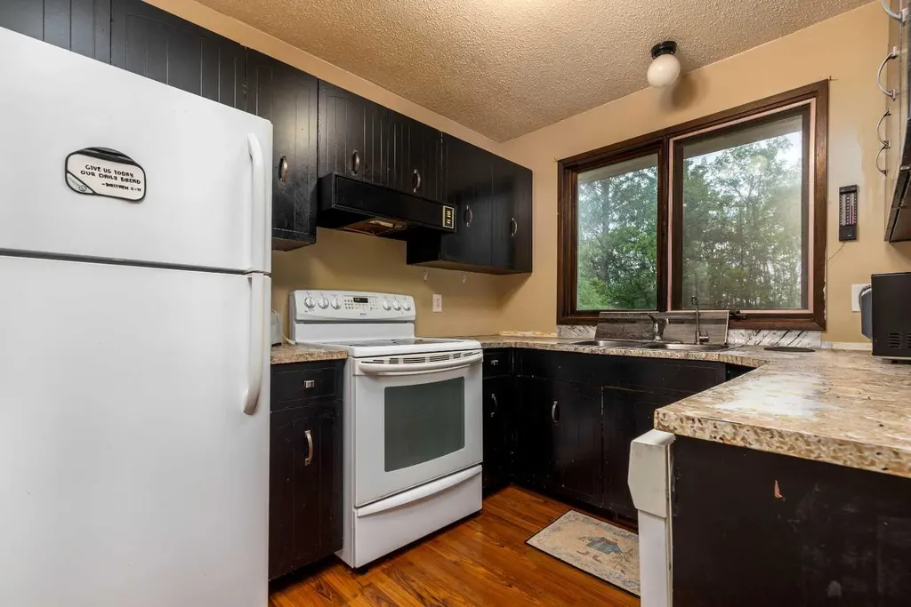 108 3 Avenue W Neilburg SK S0M 2C0