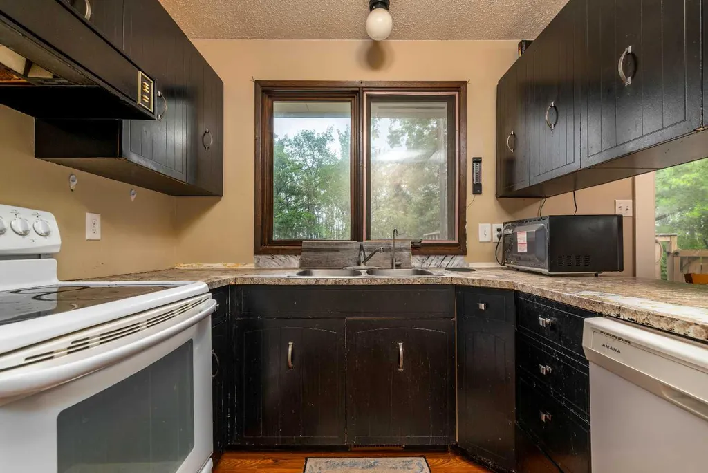108 3 Avenue W Neilburg SK S0M 2C0