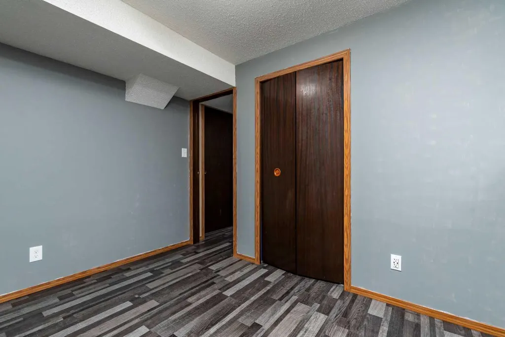 108 3 Avenue W Neilburg SK S0M 2C0