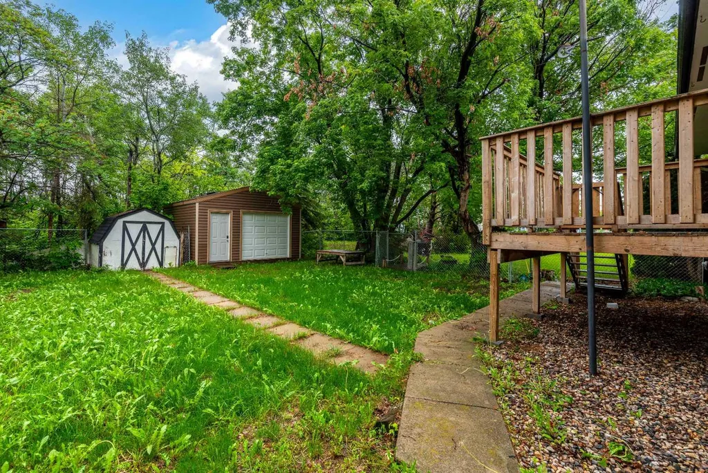 108 3 Avenue W Neilburg SK S0M 2C0