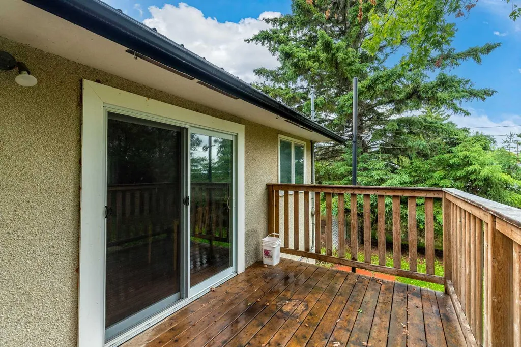 108 3 Avenue W Neilburg SK S0M 2C0