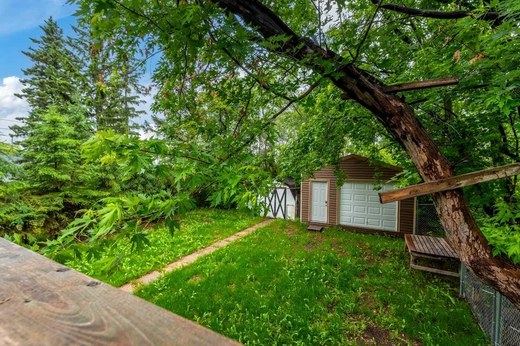 108 3 Avenue W Neilburg SK S0M 2C0