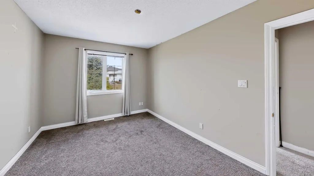 117 Barber Drive Fort Mcmurray AB T9K 2E3