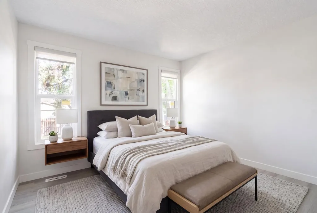 3504 33 Street SE Calgary AB t2b2c2