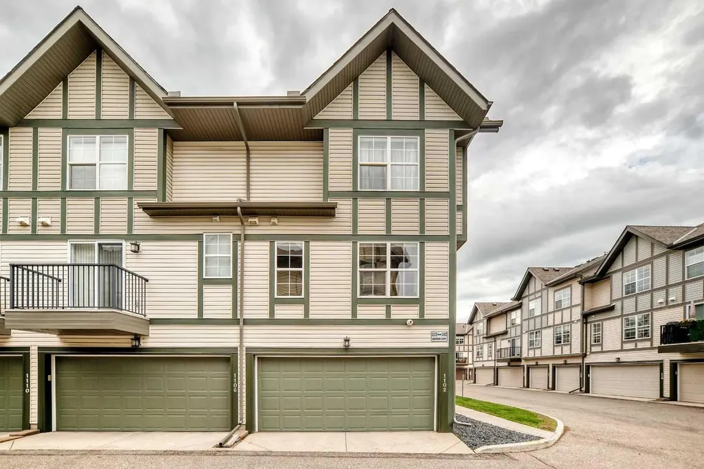 1102 Cranford Court SE Calgary AB T3M 0W2
