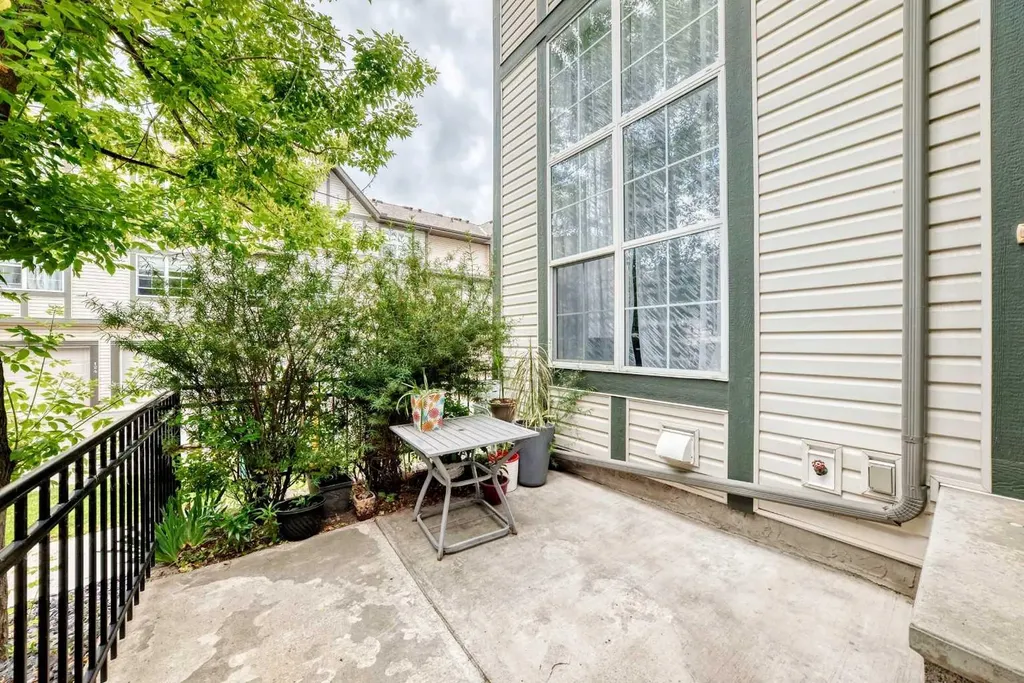 1102 Cranford Court SE Calgary AB T3M 0W2