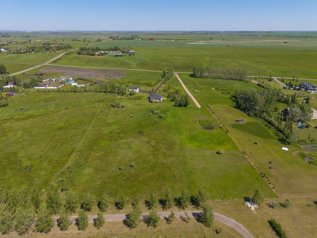 112055 2253 Drive E Rural Foothills County AB T0L 0X0