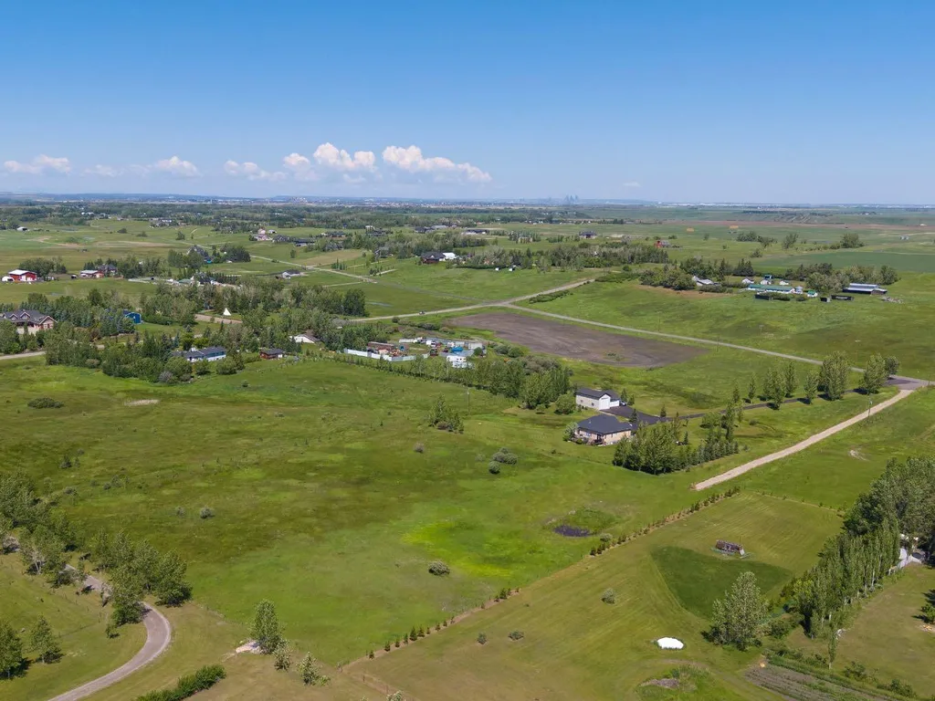 112055 2253 Drive E Rural Foothills County AB T0L 0X0