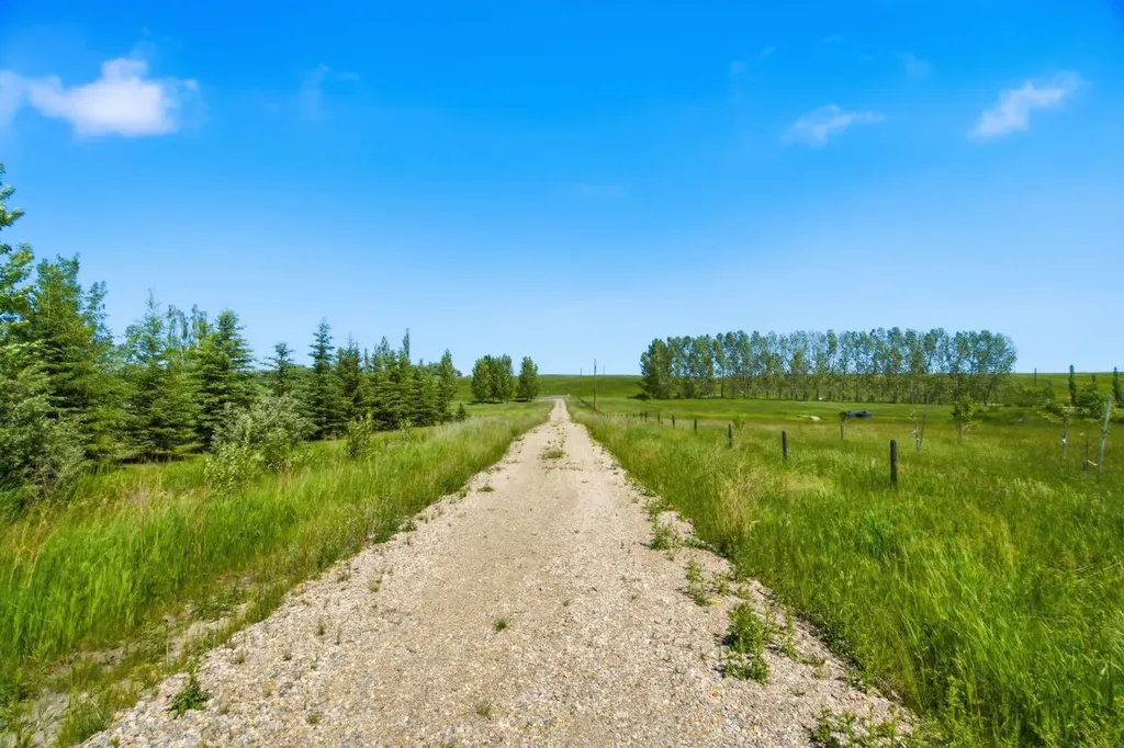 112055 2253 Drive E Rural Foothills County AB T0L 0X0