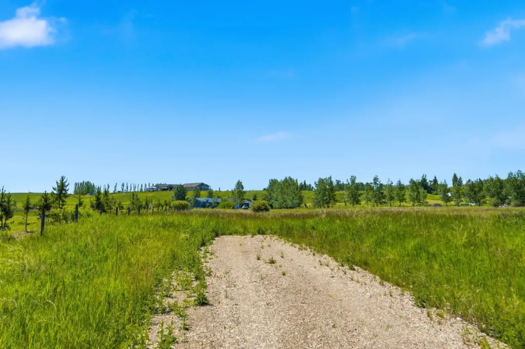 112055 2253 Drive E Rural Foothills County AB T0L 0X0