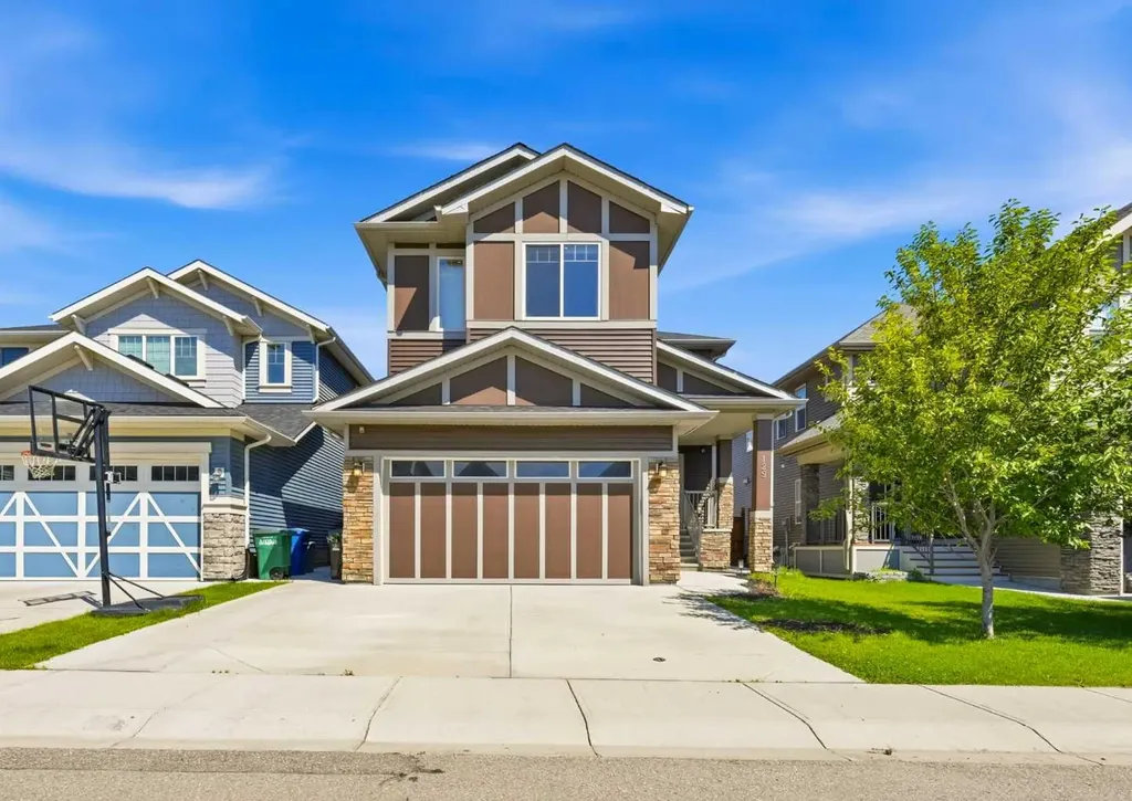 129 Kingsbury Close SE Airdrie AB T4A 0R4