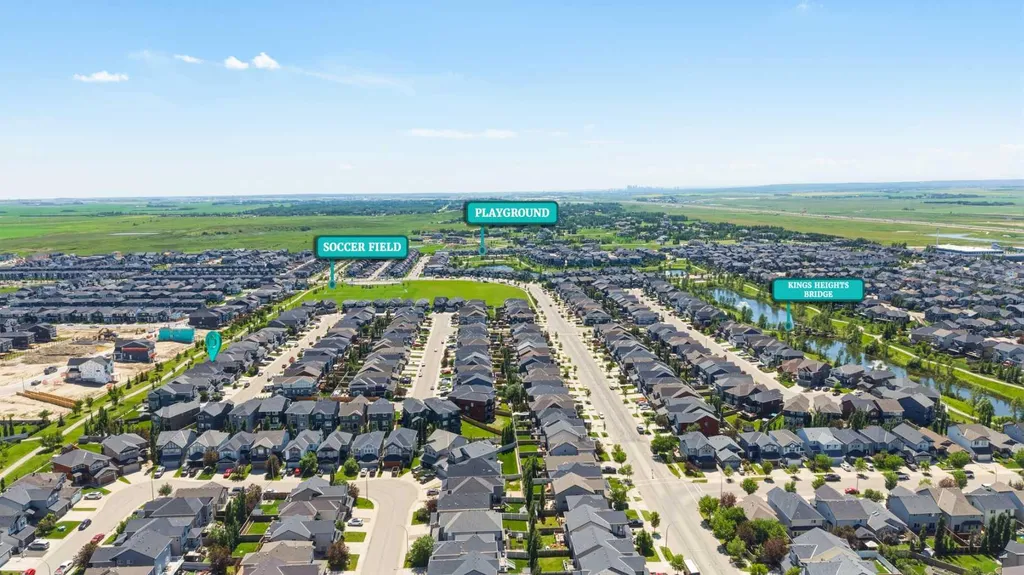 129 Kingsbury Close SE Airdrie AB T4A 0R4