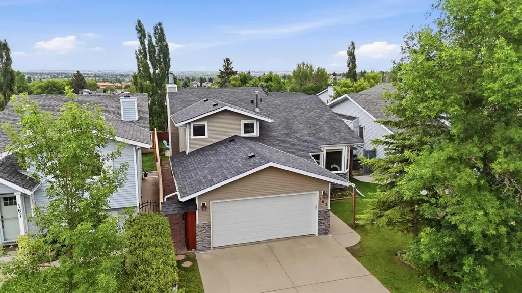163 Macewan Meadow Way NW Calgary AB T3K 3J1