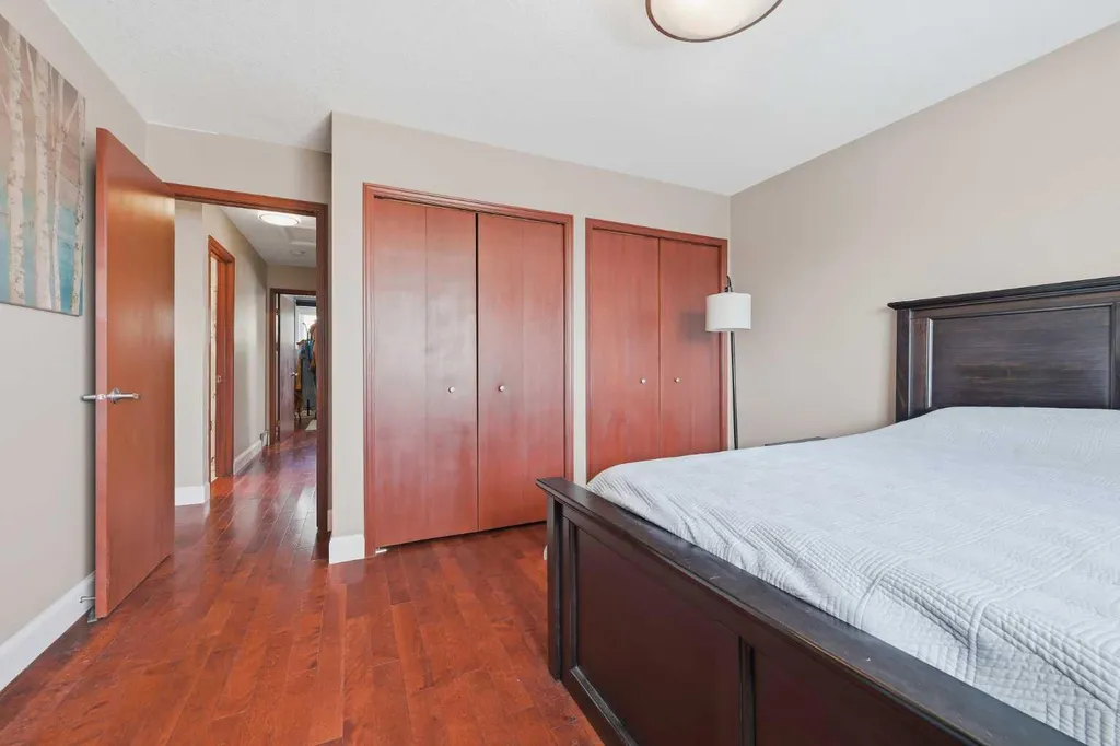 163 Macewan Meadow Way NW Calgary AB T3K 3J1