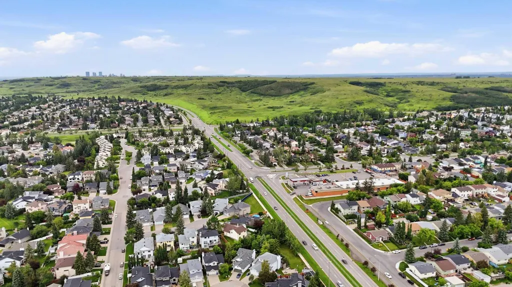 163 Macewan Meadow Way NW Calgary AB T3K 3J1