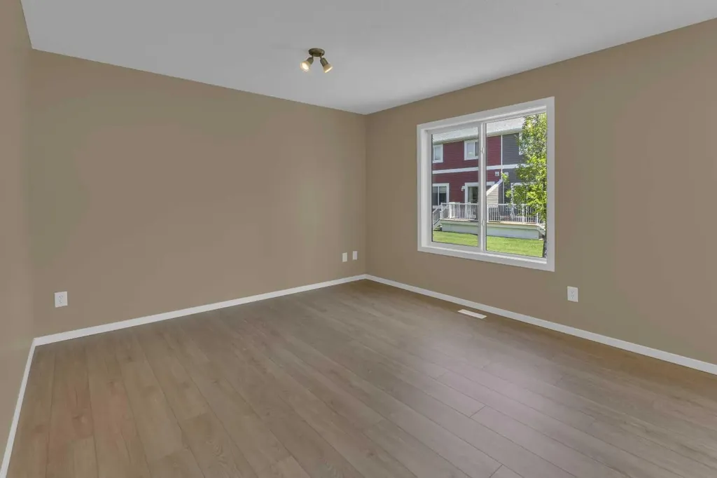 800 Yankee Valley Boulevard SE Airdrie AB T4A2L2