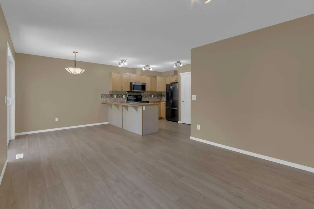 800 Yankee Valley Boulevard SE Airdrie AB T4A2L2