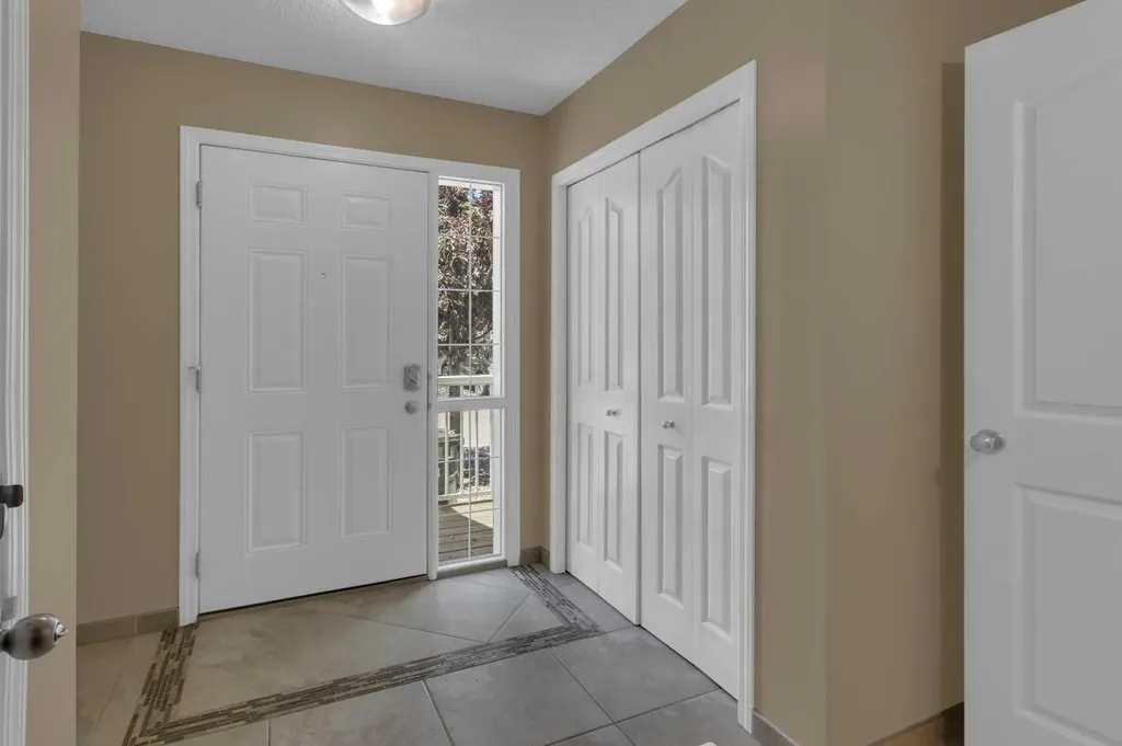 800 Yankee Valley Boulevard SE Airdrie AB T4A2L2