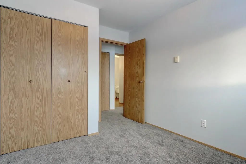 11018 106 Avenue Grande Prairie AB T8V 7T3