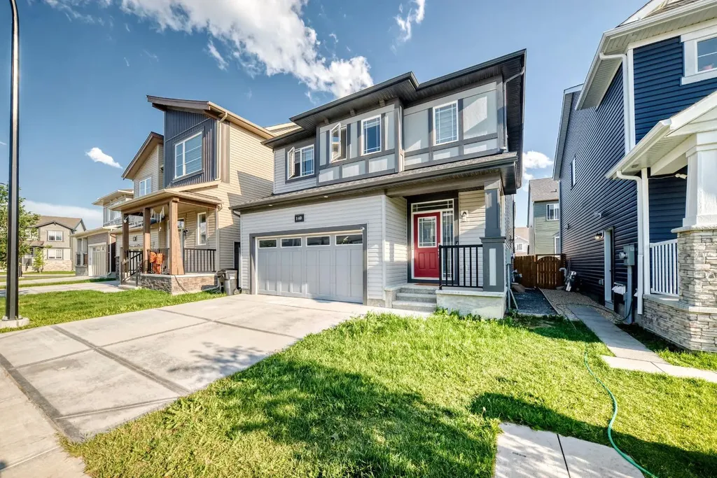 140 Carringham Road NW Calgary AB T3P1V3