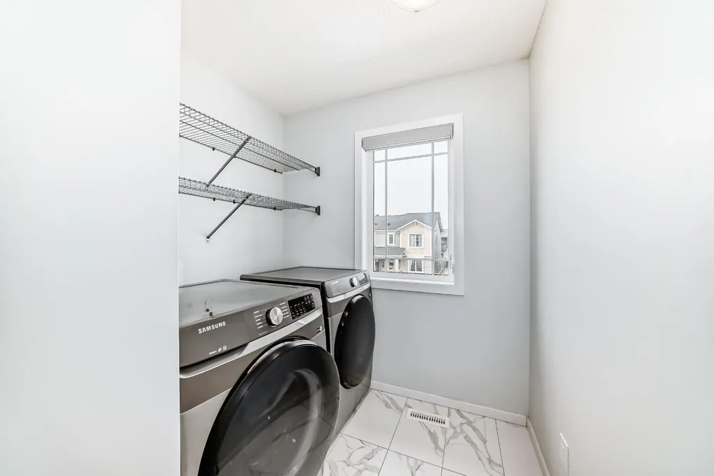 140 Carringham Road NW Calgary AB T3P1V3