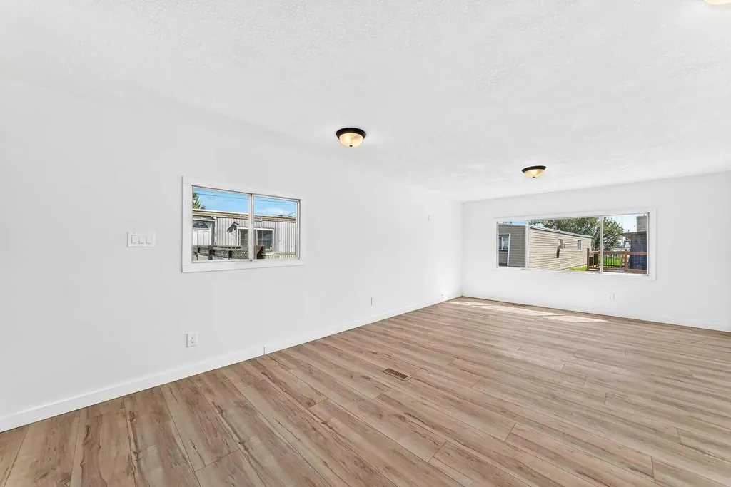 2106 50 Street SE Calgary AB T2B 1M7