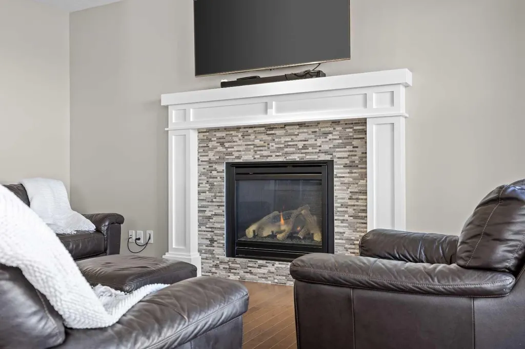 27 Mahogany Crescent SE Calgary AB T3M 2K6