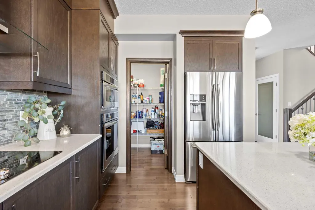 27 Mahogany Crescent SE Calgary AB T3M 2K6