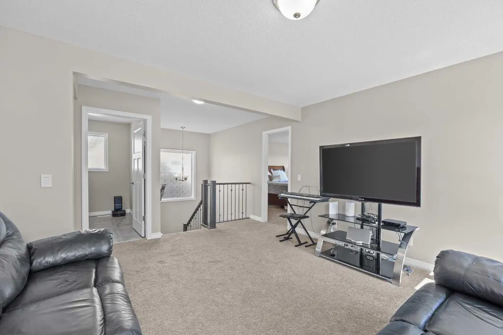 27 Mahogany Crescent SE Calgary AB T3M 2K6