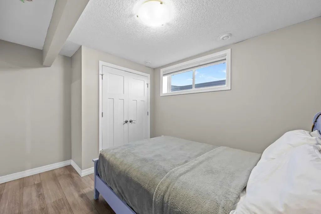 27 Mahogany Crescent SE Calgary AB T3M 2K6