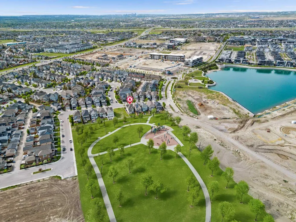 27 Mahogany Crescent SE Calgary AB T3M 2K6