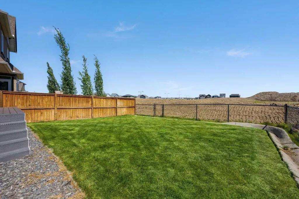 27 Mahogany Crescent SE Calgary AB T3M 2K6