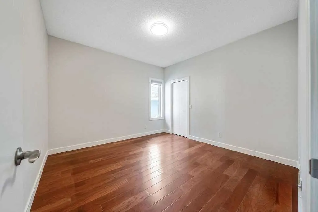 410 Mt Sparrowhawk Place SE Calgary AB T2Z 2G9