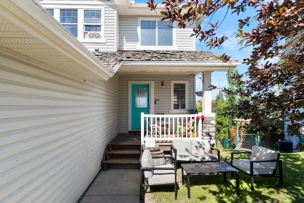 151 Bow Ridge Crescent Cochrane AB T4C 1V2