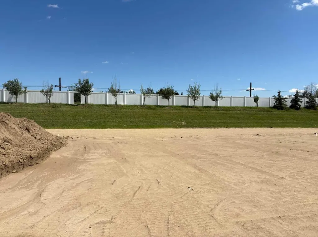 161 Athens Road Blackfalds AB T4M 0Y6