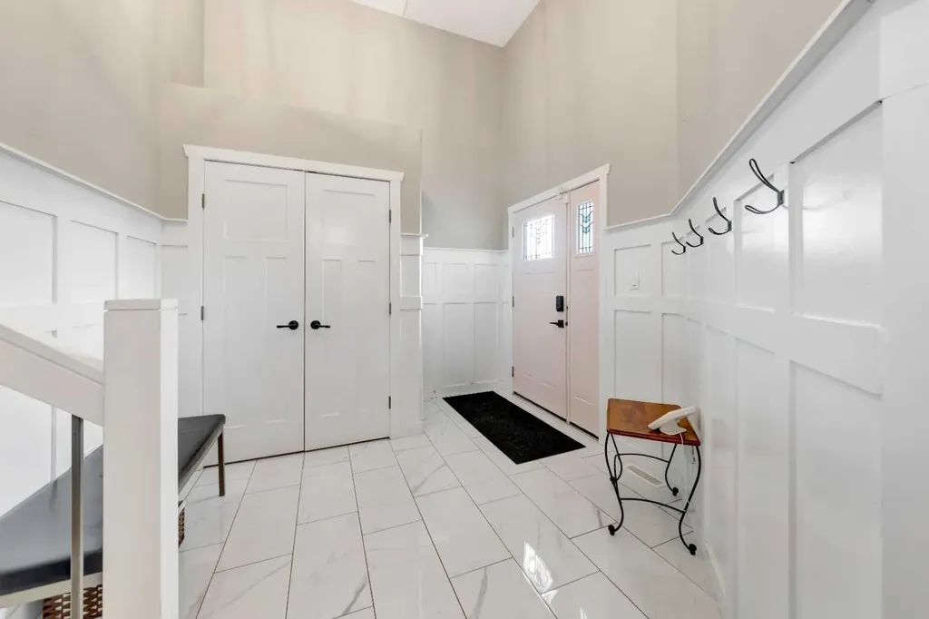 1316 47 Avenue Close Lloydminster SK S9V 2K3