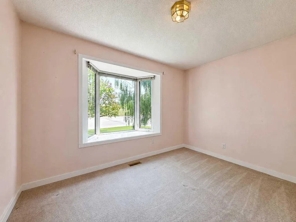 10730 Shand Avenue Grande Cache AB T0E0Y0