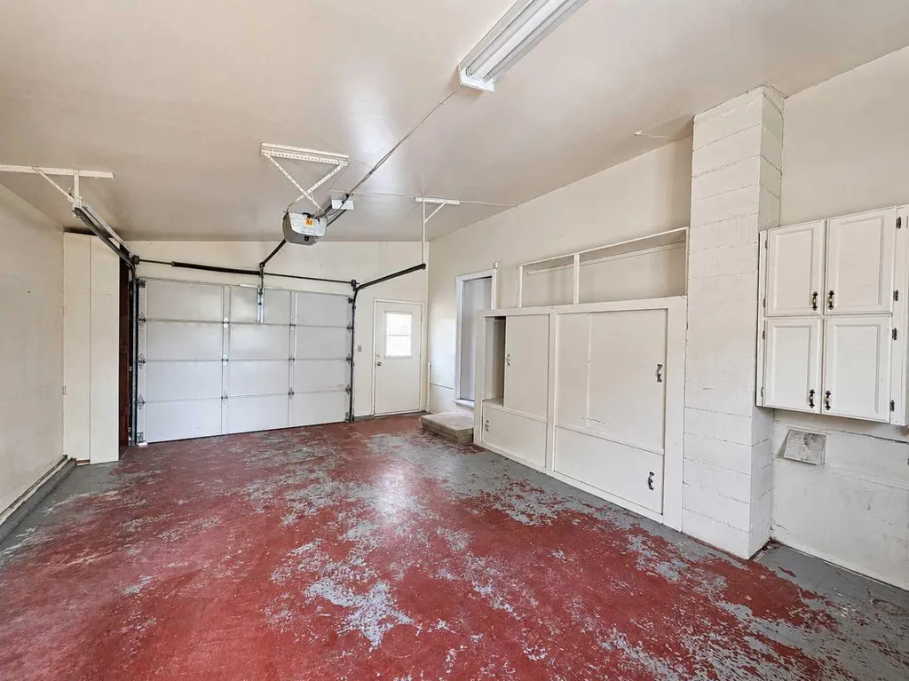 10730 Shand Avenue Grande Cache AB T0E0Y0