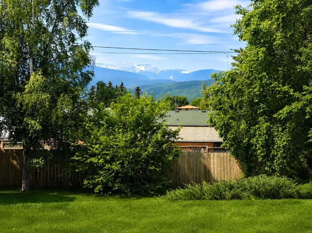 10730 Shand Avenue Grande Cache AB T0E0Y0