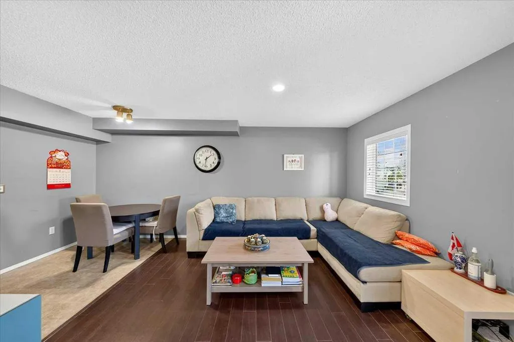 76 Country Village Lane NE Calgary AB T3K 0E7