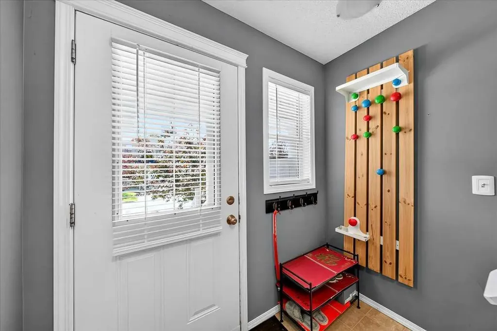 76 Country Village Lane NE Calgary AB T3K 0E7