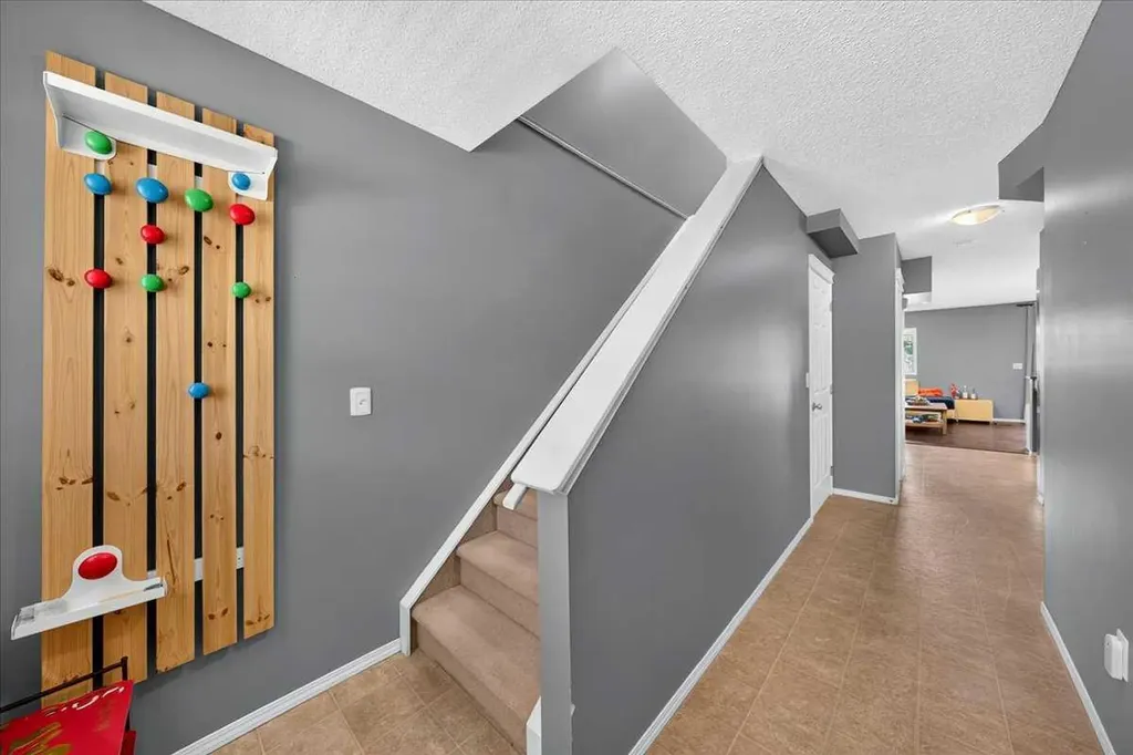 76 Country Village Lane NE Calgary AB T3K 0E7