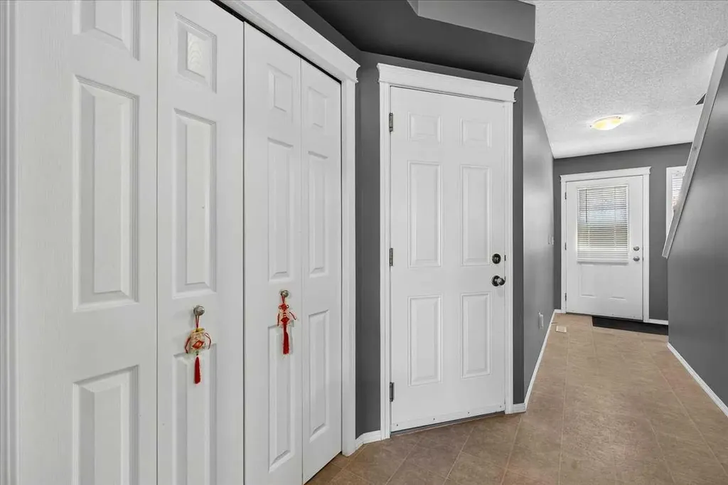 76 Country Village Lane NE Calgary AB T3K 0E7