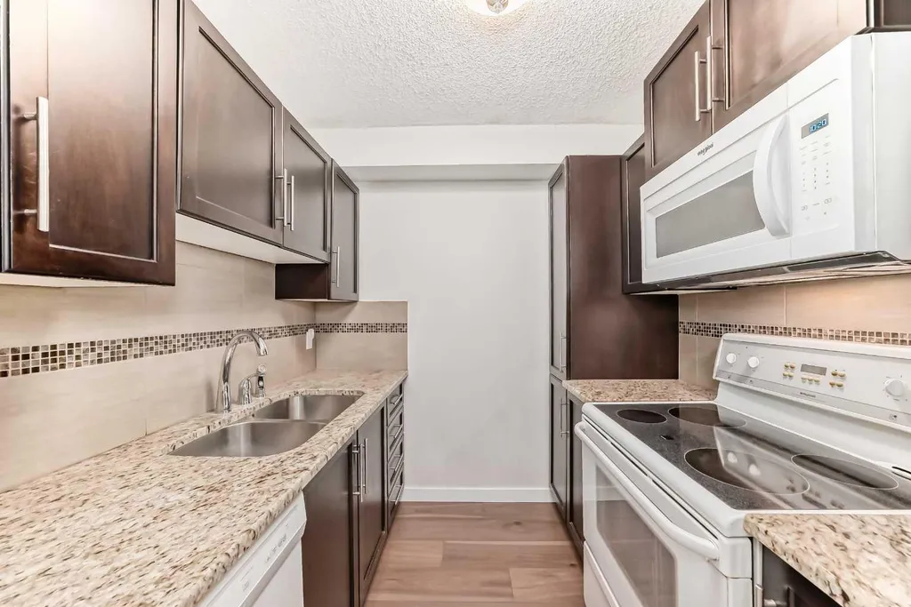 924 14 Avenue SW Calgary AB T2R 0N7